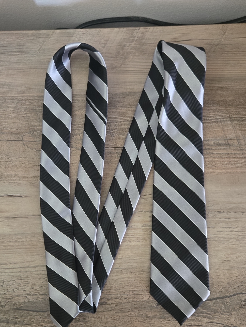 Izod Black and Silver Diagonal Stripe Tie